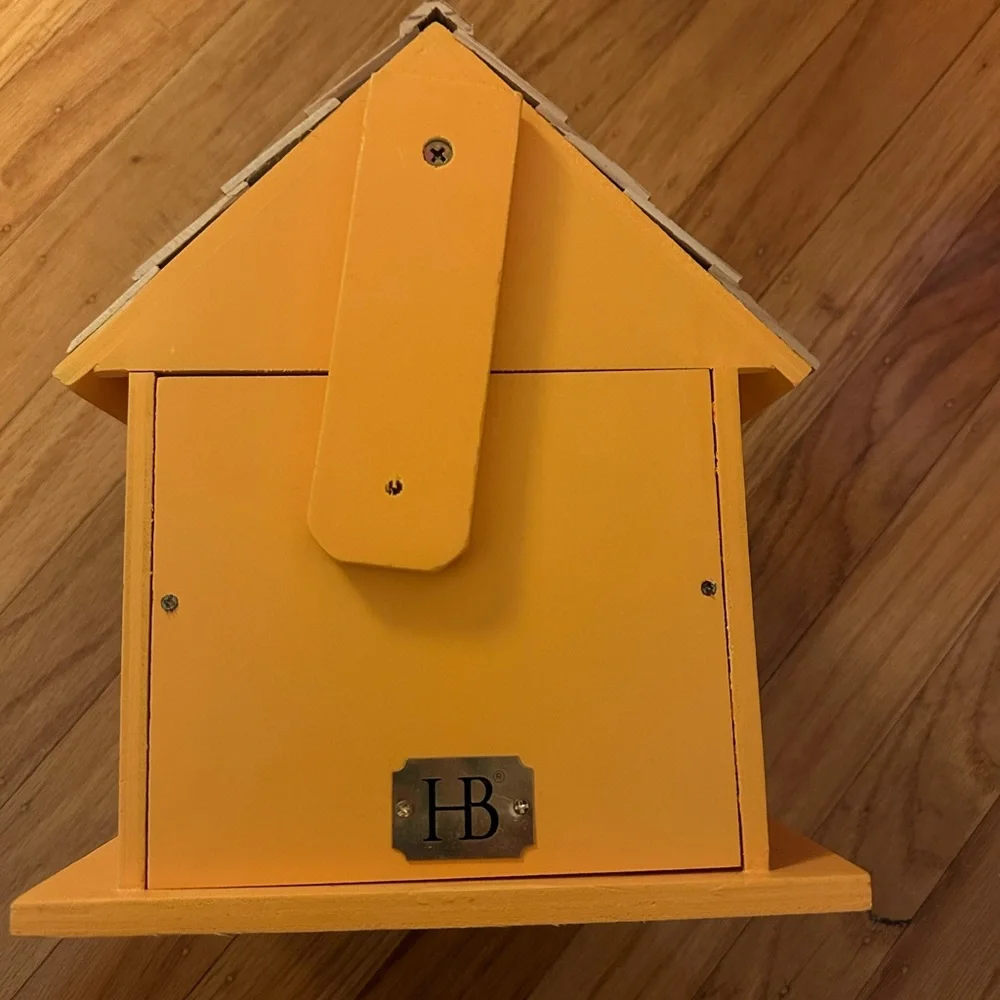Yellow birdhouse - brand new